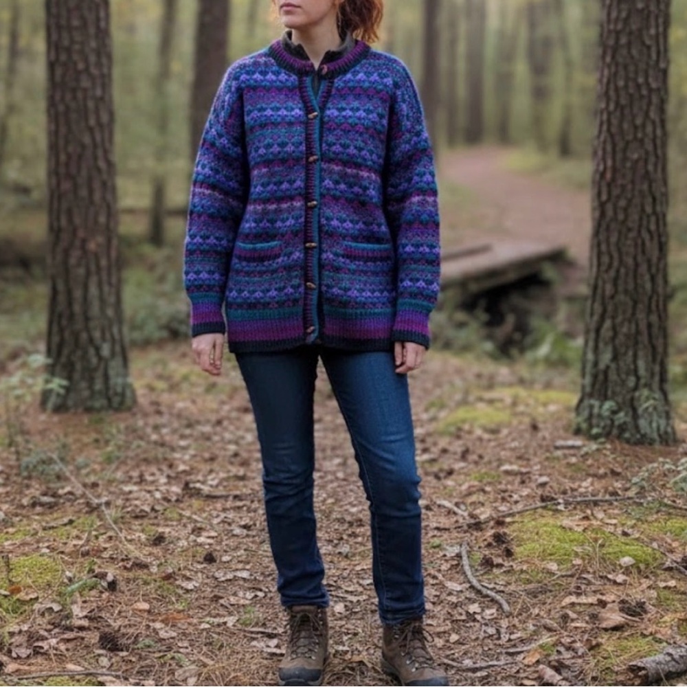 Vintage Lost Horizons-Blue purple and teal 100% Wool thick chunky cardigan.XL